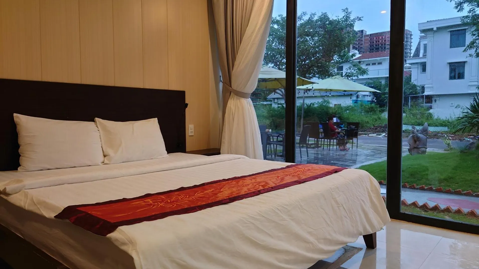 Seaside Villas An Vien 나트랑